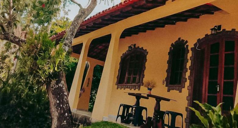 Casa Com Flores Pedra Azul  Exterior photo